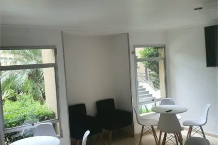 Apartamento à venda com 2 quartos em Vila das Belezas, São Paulo, SP
