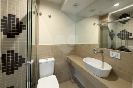 Apartamento à venda com 3 quartos, sendo 1 suíte, em Planalto Paulista, São Paulo, SP