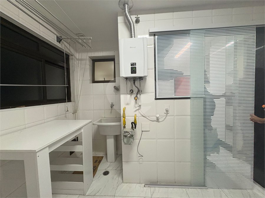 Apartamento à venda com 3 quartos, sendo 1 suíte, em Santana, São Paulo, SP