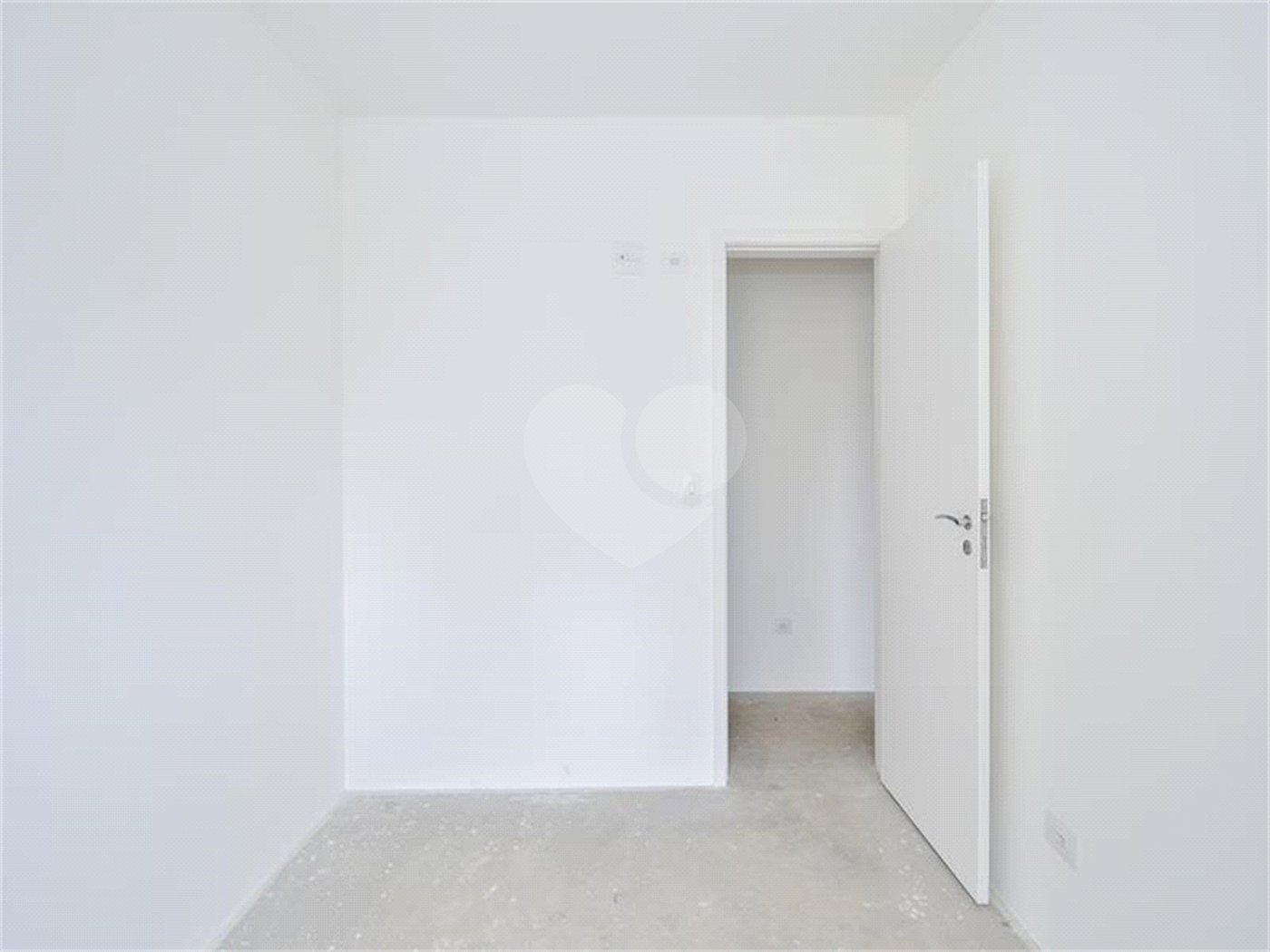 Apartamento à venda com 3 quartos, sendo 1 suíte, em Vila Gumercindo, São Paulo, SP