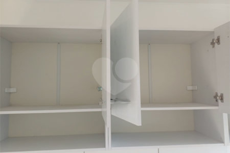 Apartamento à venda com 2 quartos em Lageado, Cotia, SP