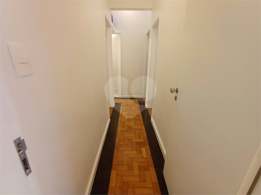 Apartamento à venda com 3 quartos, sendo 1 suíte, em Copacabana, Rio de Janeiro, RJ