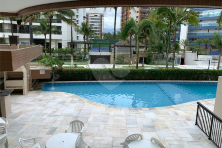 Apartamento à venda com 3 quartos, sendo 2 suítes, em Riviera, Bertioga, SP