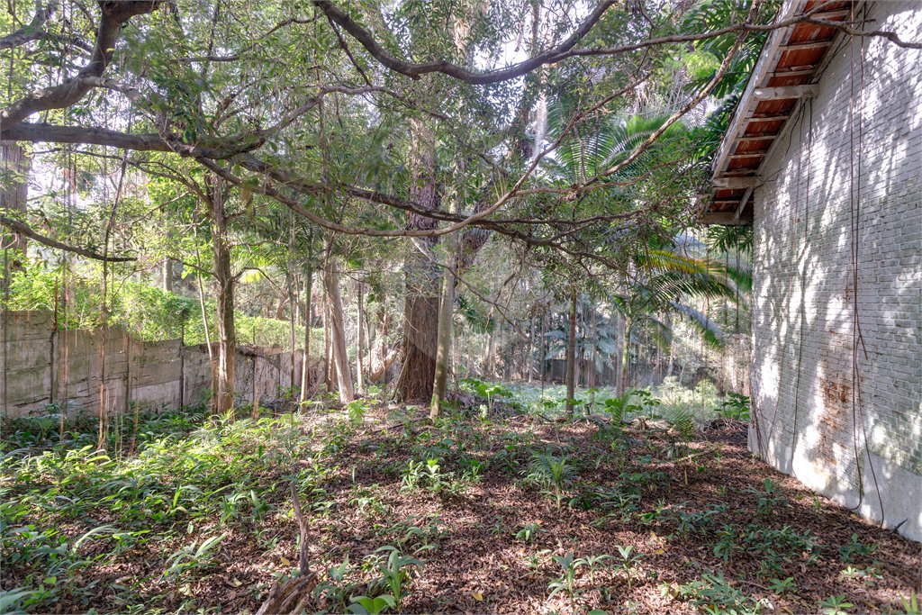Casa à venda com 1 quarto no condomínio Chácara Flora, São Paulo - SP