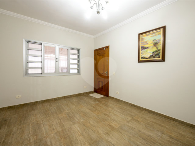 Sobrado à venda com 3 quartos, sendo 2 suítes,  em Brooklin, São Paulo, SP