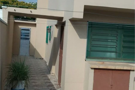 Casa à venda com 3 quartos, sendo 1 suíte,  em Vila Gomes, São Paulo, SP