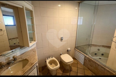 Apartamento à venda ou para alugar com 3 quartos, sendo 1 suíte, em Vila Andrade, São Paulo, SP