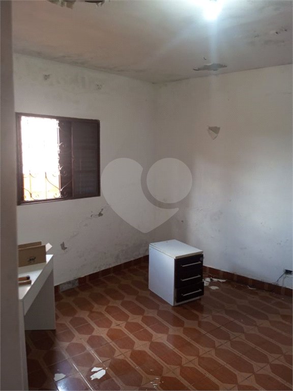 Sobrado à venda com 3 quartos em Vila Santa Maria, São Paulo, SP