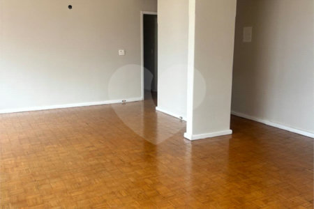 Apartamento à venda ou para alugar com 4 quartos, sendo 1 suíte, no Centro, Ribeirão Preto, SP