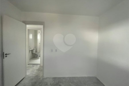 Casa à venda com 2 quartos no condomínio Severa, São Paulo - SP