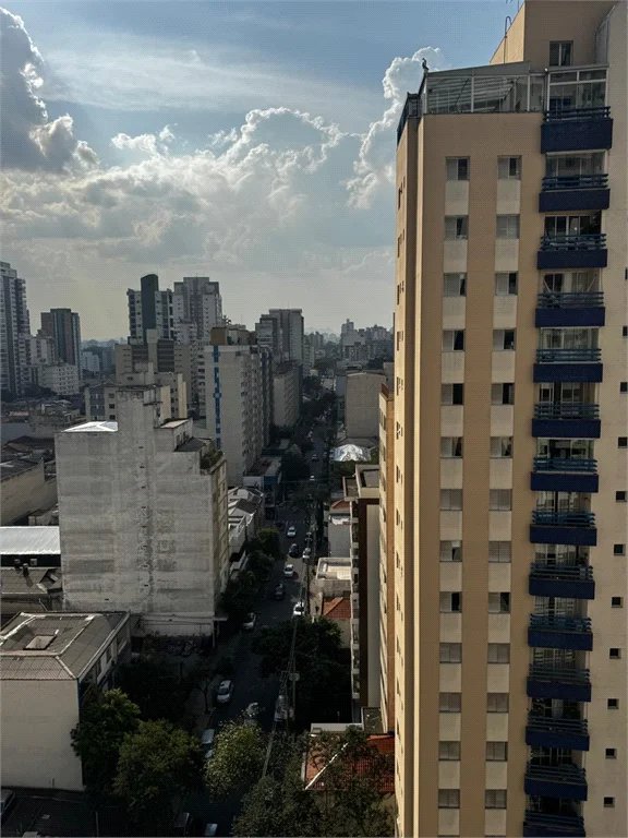 Apartamento à venda com 2 suítes em Pinheiros, São Paulo, SP