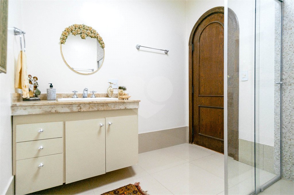 Casa Térrea à venda com 3 quartos, sendo 1 suíte, em Vila Inah, São Paulo, SP