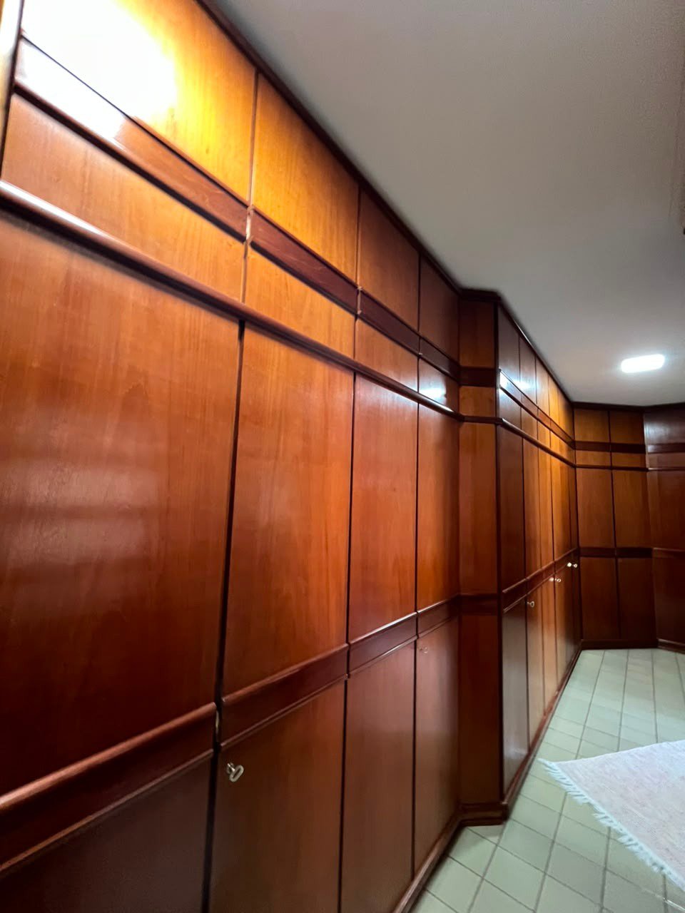 Casa à venda com 3 quartos, sendo 1 suíte,  em Santos Dumont, Três Lagoas, MS