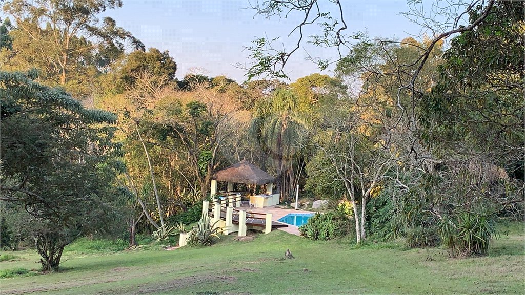 Chácara à venda com 5 quartos em Volta Grande (são João Novo), São Roque, SP