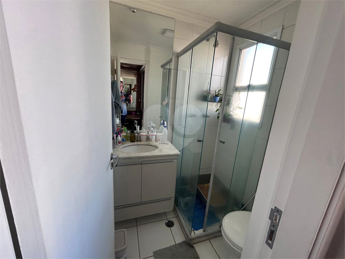 Apartamento a venda.