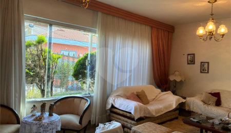Casa à venda com 3 quartos, sendo 1 suíte,  em Vila Galvão, Guarulhos, SP