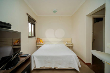 Apartamento à venda com 4 quartos, sendo 2 suítes,  em Vila Suzana, São Paulo, SP