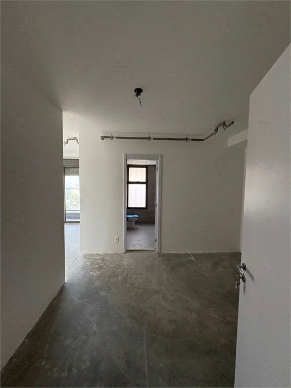 Apartamento à venda com 3 suítes em Alto da Lapa, São Paulo, SP