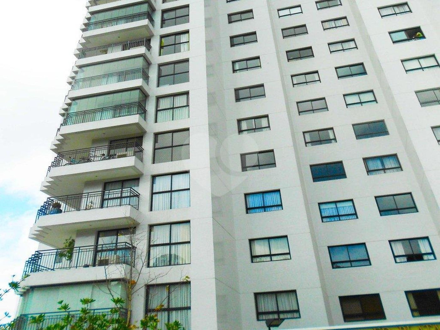 Apartamento para alugar com 4 suítes em Jardim Marajoara, São Paulo, SP