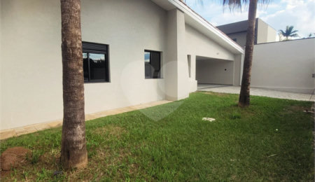 Casa à venda com 4 suítes em Nova Gardênia, Atibaia, SP