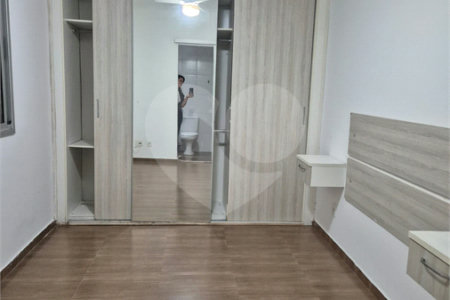 Apartamento à venda com 3 quartos em Lapa de Baixo, São Paulo, SP