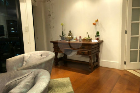 Apartamento com 162m² , 3 suítes , 3 vagas , à venda no Parque da Moóca.