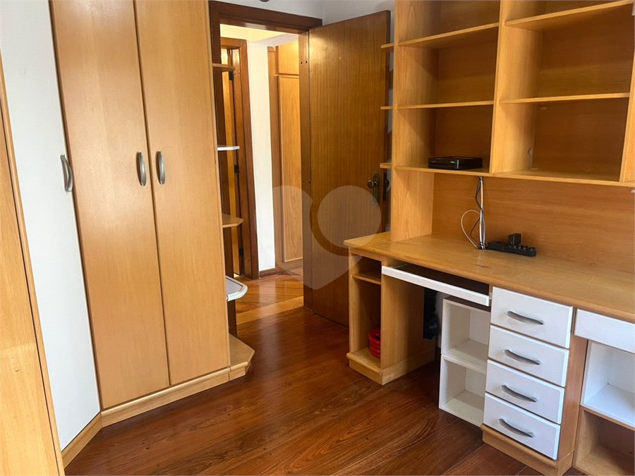 Apartamento à Venda na Vila Gumercindo – 93 m² | 3 Dormitórios | 1 Suíte | 2 Vagas