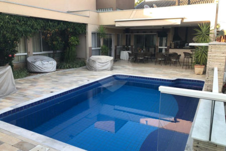 Casa à venda com 5 suítes no condomínio Terras de Mont Serrat, Salto - SP
