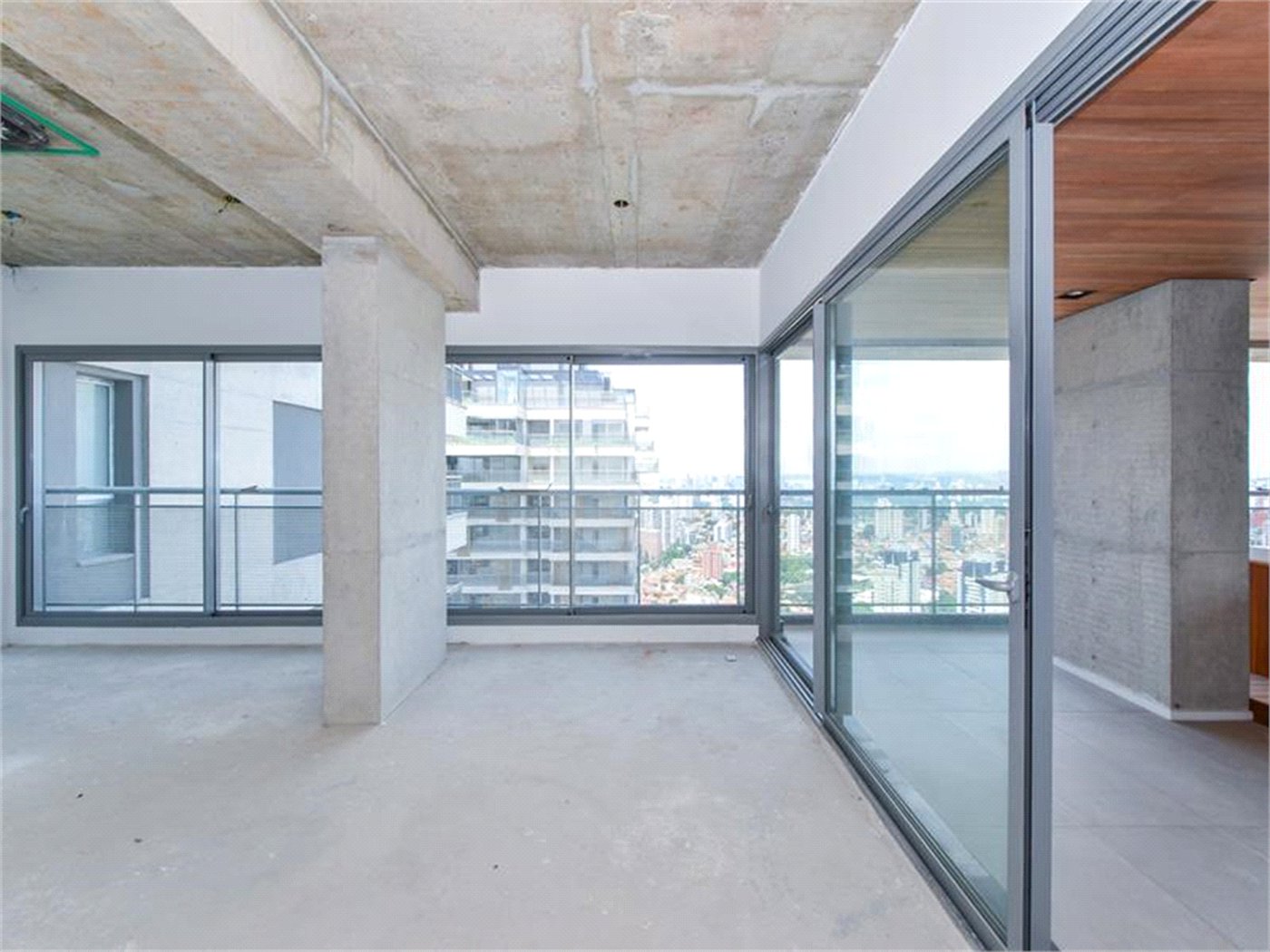 Apartamento à venda com 1 quarto em Jardim das Acácias, São Paulo, SP