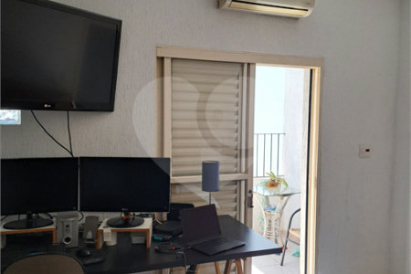 Sobrado à venda com 4 quartos, sendo 1 suíte, em Planalto Paulista, São Paulo, SP