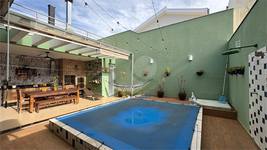 Casa à venda com 3 suítes no condomínio Residencial Villa dos Inglezes, Sorocaba - SP