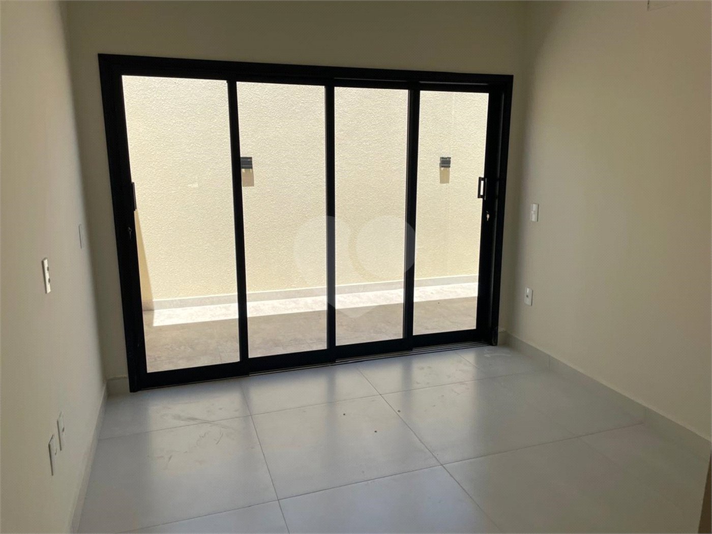 Casa à venda com 3 quartos, sendo 1 suíte, em Vila Maria Helena, Indaiatuba, SP