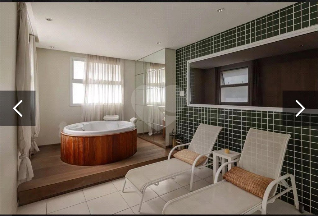 Apartamento à venda com 2 quartos, sendo 1 suíte,  em Vila Andrade, São Paulo, SP