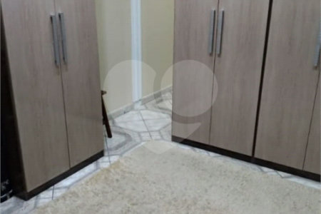 Casa à venda com 4 quartos, sendo 1 suíte, em Cidade Kemel, Poá, SP