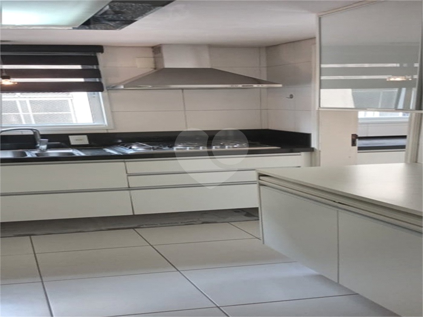 Apartamento à venda com 3 suítes em Perdizes, São Paulo, SP