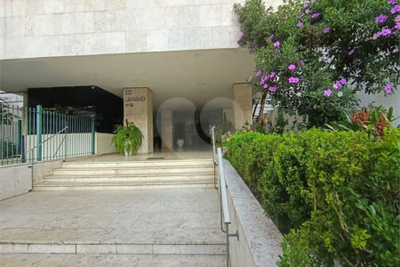 Apartamento à venda com 3 quartos, sendo 1 suíte, em Perdizes, São Paulo, SP