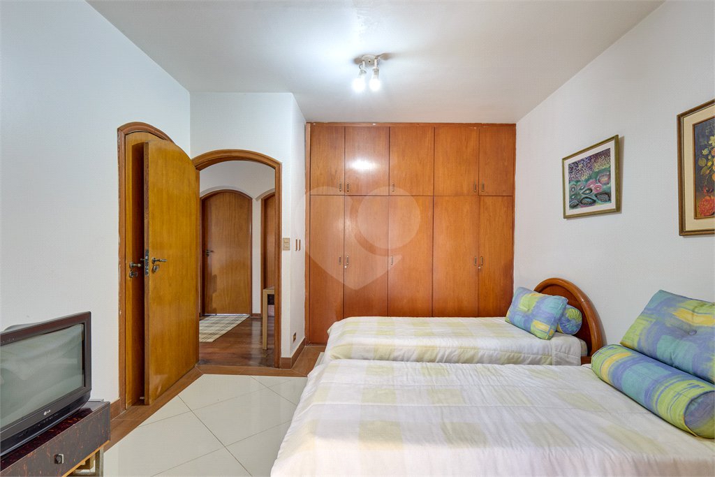 Sobrado à venda com 4 quartos, sendo 1 suíte, em Brooklin Novo, São Paulo, SP