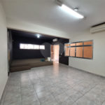 Casa à venda ou para alugar com 4 quartos, sendo 2 suítes,  em Santa Rosa, Vinhedo, SP