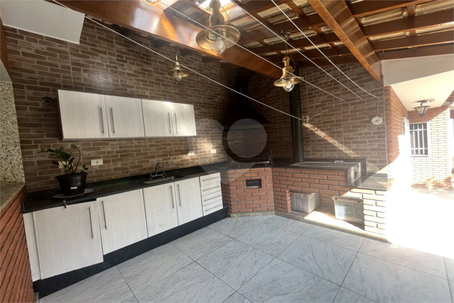 Casa à venda com 4 quartos, sendo 3 suítes, em Vila Guilherme, São Paulo, SP