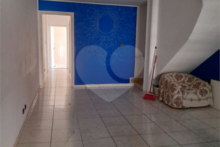 Sobrado à venda com 3 quartos, sendo 1 suíte, em Vila Mariana, São Paulo, SP