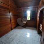Casa à venda com 3 quartos, sendo 1 suíte,  em Jardim Villaça, São Roque, SP