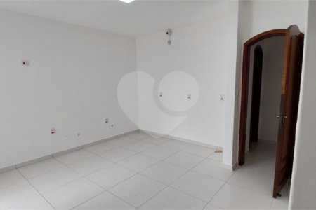 Casa à venda com 3 quartos, sendo 1 suíte, em Jardim Vergueiro, Sorocaba, SP