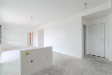 Apartamento à venda com 3 suítes em Brooklin, São Paulo, SP