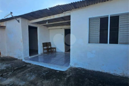 Casa à venda com 3 quartos em Jardim Villaça, São Roque, SP