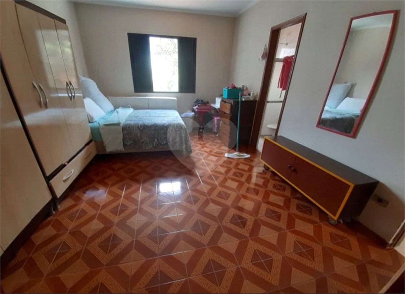 Sobrado à venda com 4 quartos, sendo 1 suíte, em Vila Guilherme, São Paulo, SP