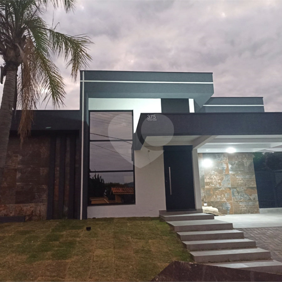 Casa à venda com 3 suítes em Alpes D'ouro, Bom Jesus dos Perdões, SP