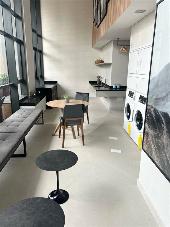 Apartamento à venda com 1 quarto em Vila Cordeiro, São Paulo, SP