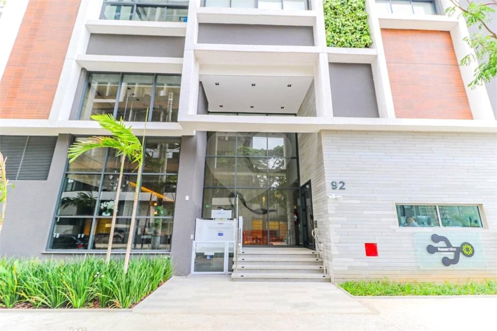 Studio à venda ou para alugar com 1 suíte em Jardim das Acácias, São Paulo, SP