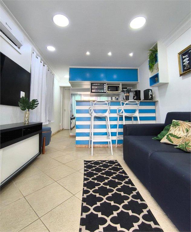 Apartamento à venda com 1 suíte em Ponta da Cruz, Angra dos Reis, RJ