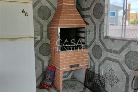 Casa à venda com 4 quartos, sendo 1 suíte, em Parque das Laranjeiras, Sorocaba, SP